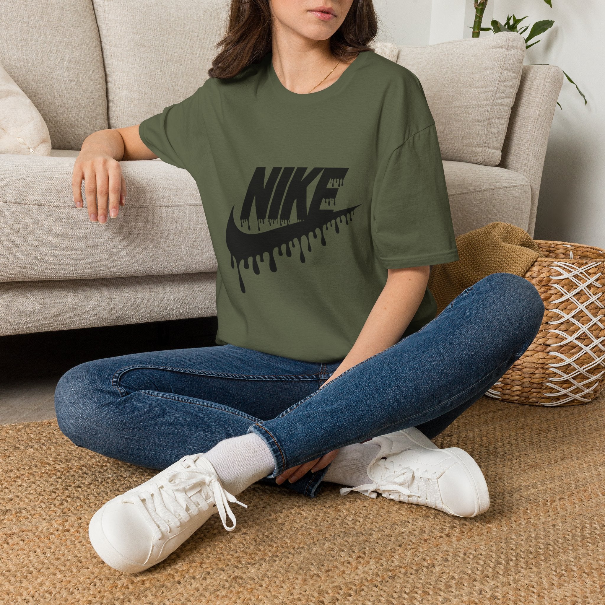 Drip Logo T‑Shirt — Black 'NIKE' Dripping Swoosh Graphic Tee